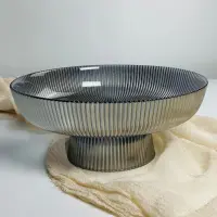 588-533 Фруктовница 26см на ножке в под.уп.(х4)Стекло